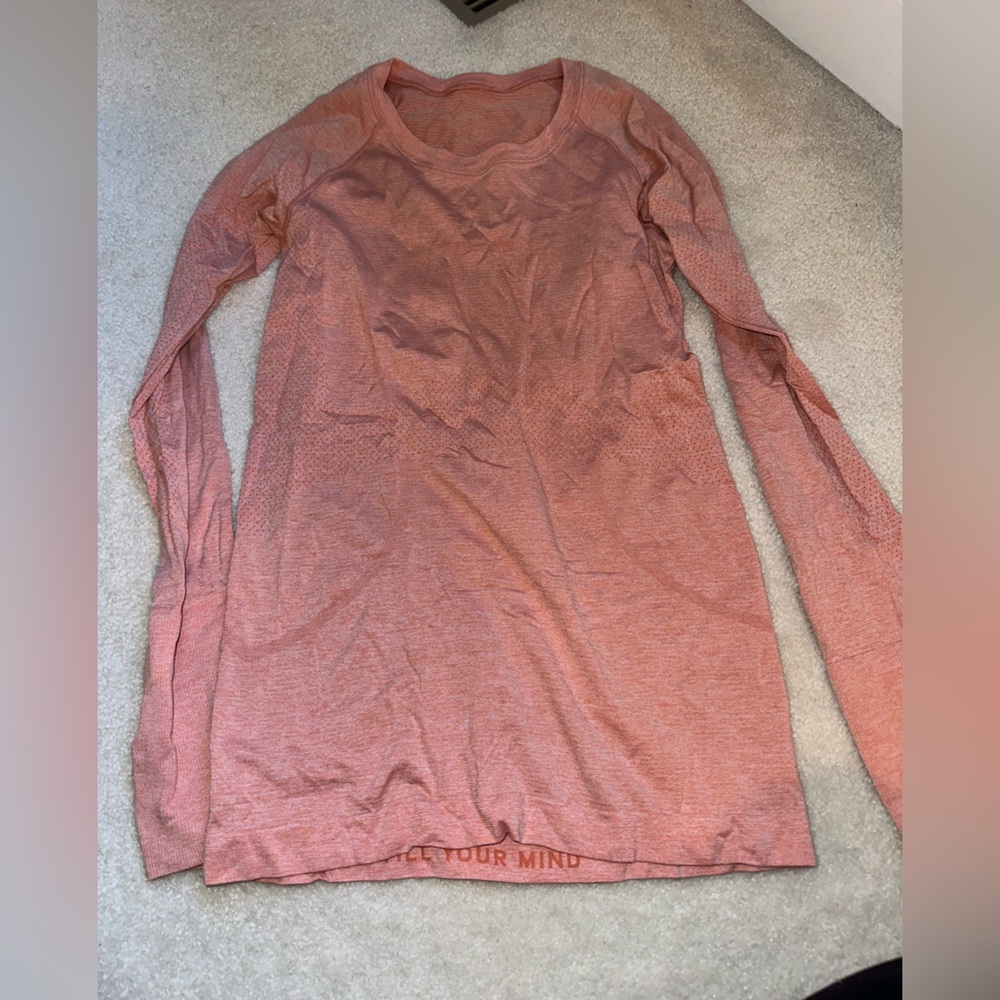 Lululemon Swiftly Long Sleeve size 6